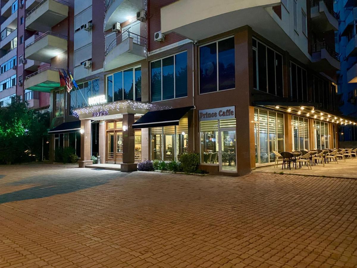 Prince Hotel Тирана Екстер'єр фото